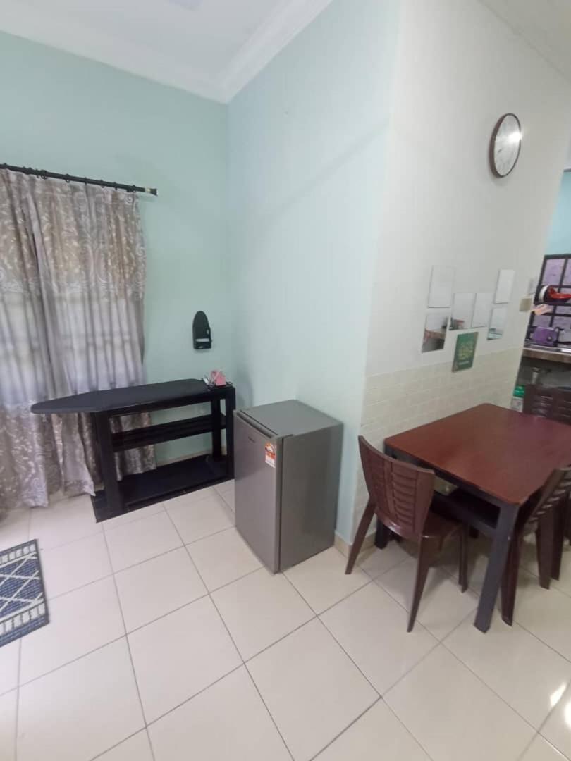 Homestay Sri Ladang Kuala Terengganu Kültér fotó